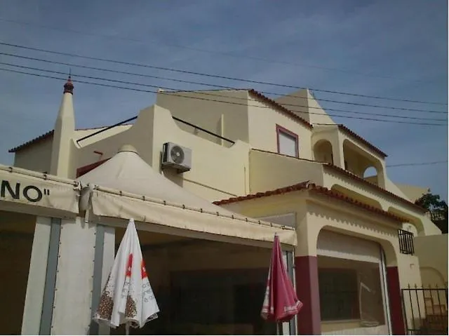 Bed and Breakfast Casa Nuno Lagoa   Lagoa (Algarve)